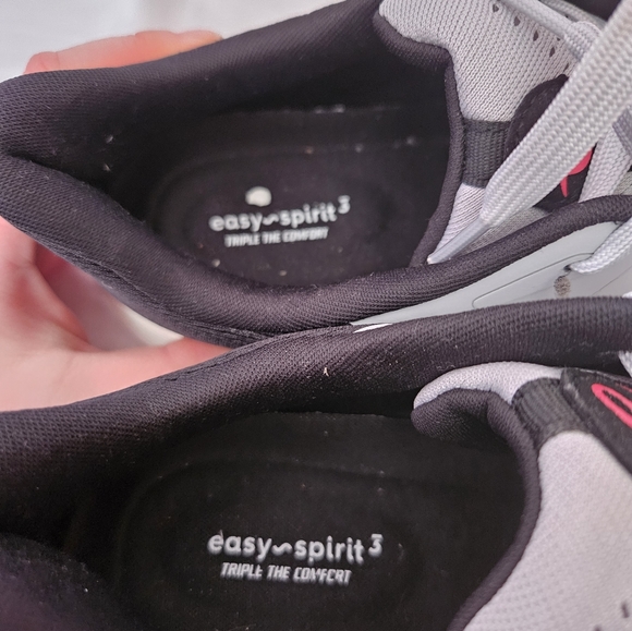New without box Easy Spirit Triple the Comfort Athletic Shoes - Picture 6 of 6